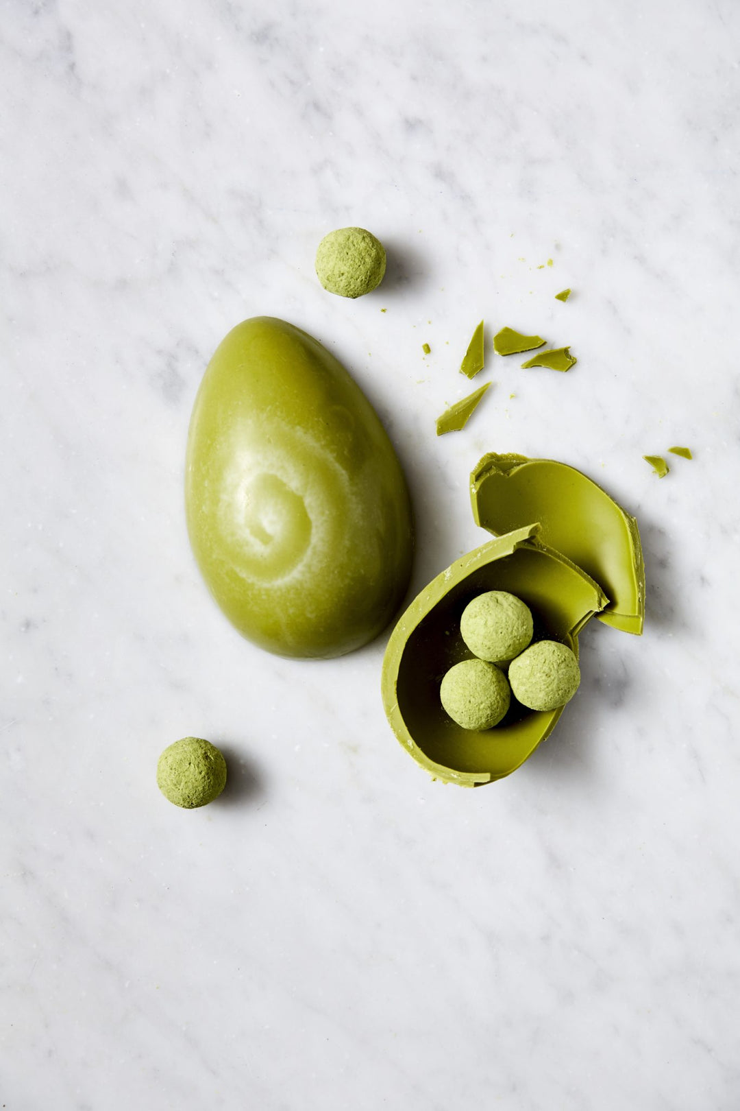 white chocolate and matcha Easter egg